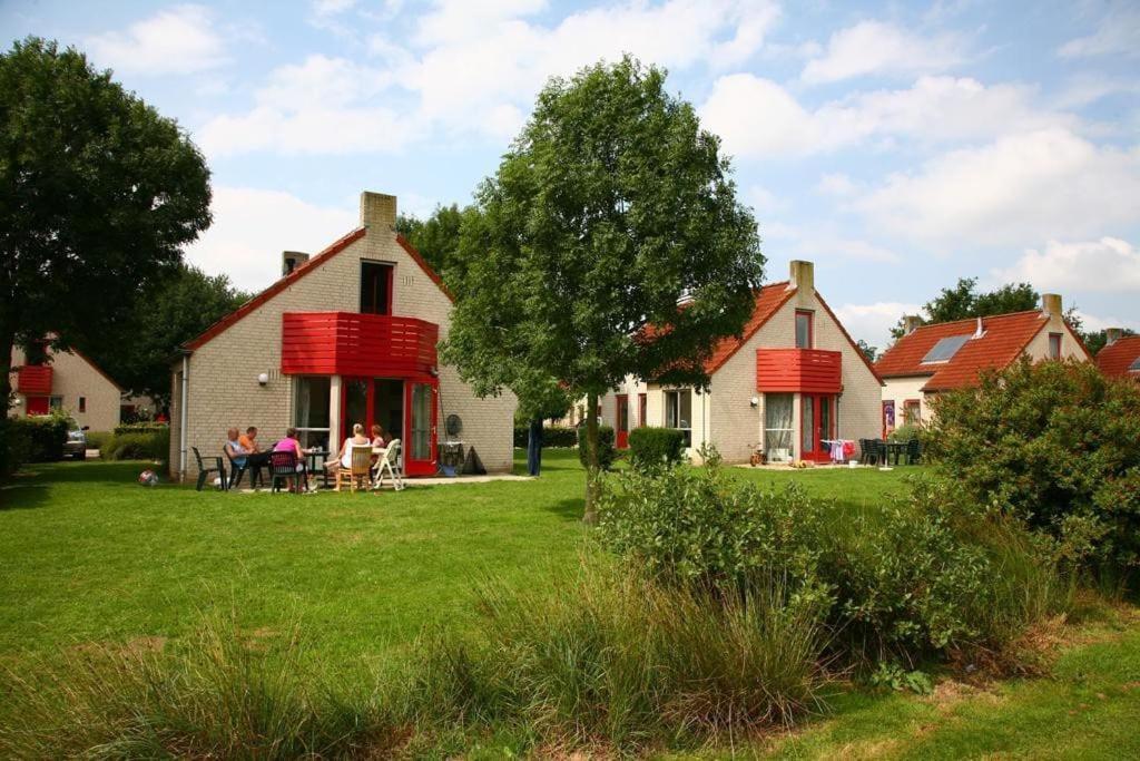 Gezellige Vakantiewoning Aan Het Water In Ewijk - Recreational Only No Workers 外观 照片