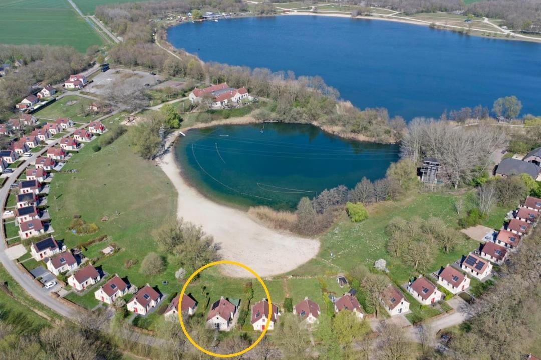 Gezellige Vakantiewoning Aan Het Water In Ewijk - Recreational Only No Workers 外观 照片